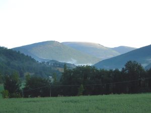 Visuale di Camponello in direzione del fondovalle